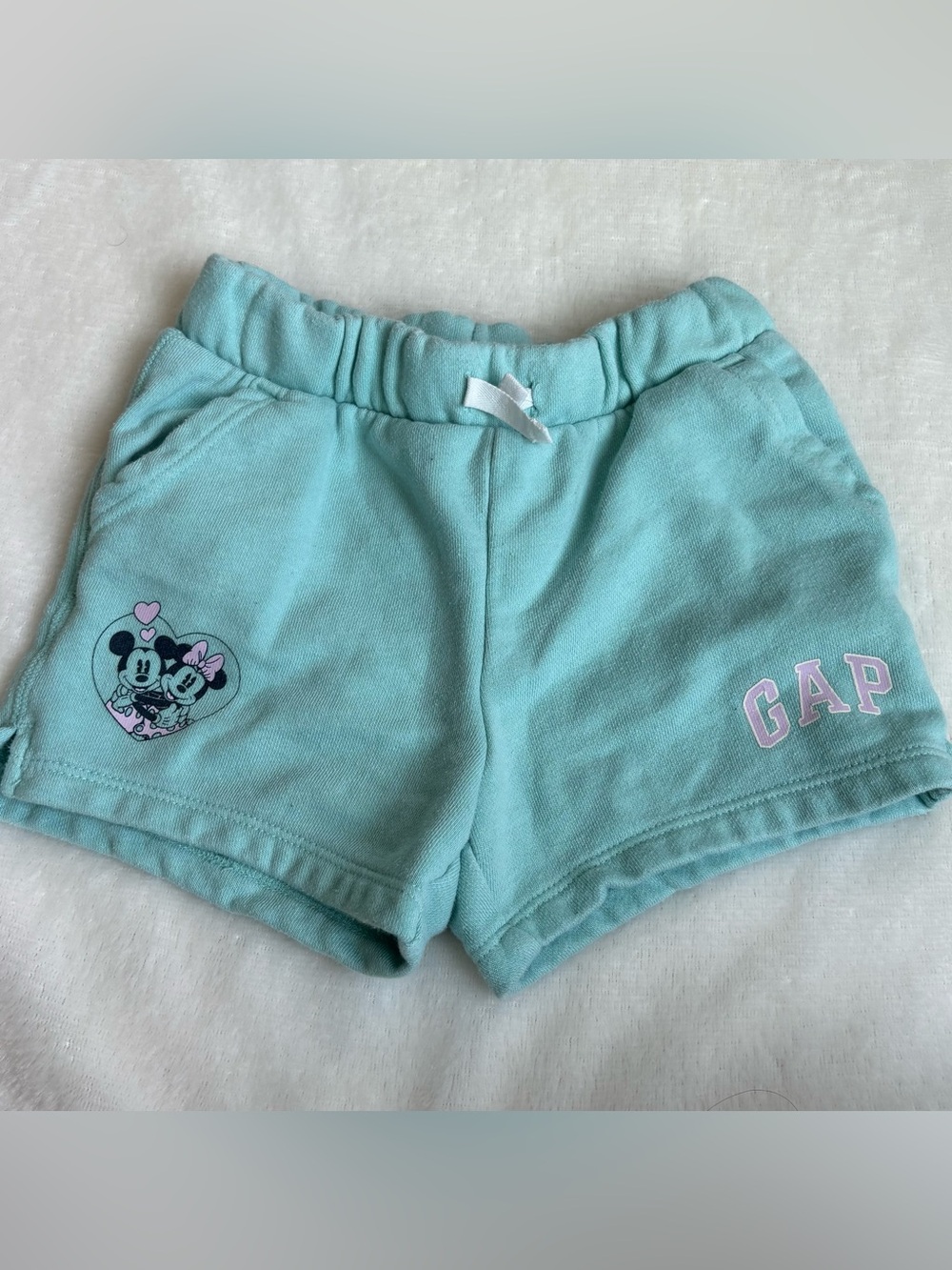 Disney / Baby Gap Minnie Mouse shorts